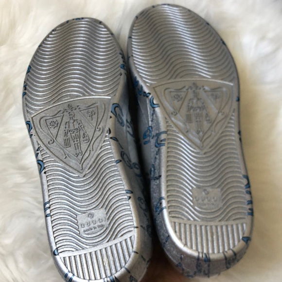 Gucci Silver and Blue Sneakers - Picture 4 of 11